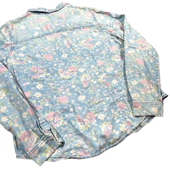 Mossimo Supply Co size large light blue button down pearl snap pink floral shirt - Picture 6 of 12
